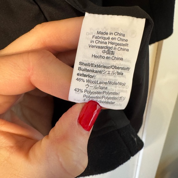 EUC J. Crew Factory Women's City Coat in black, gold zipper, size 4. - Picture 8 of 10